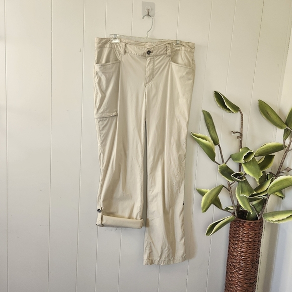 Eddie Bauer Convertible Hiking Pants Capri Roll Up Crop Camping Activewear - Picture 9 of 9